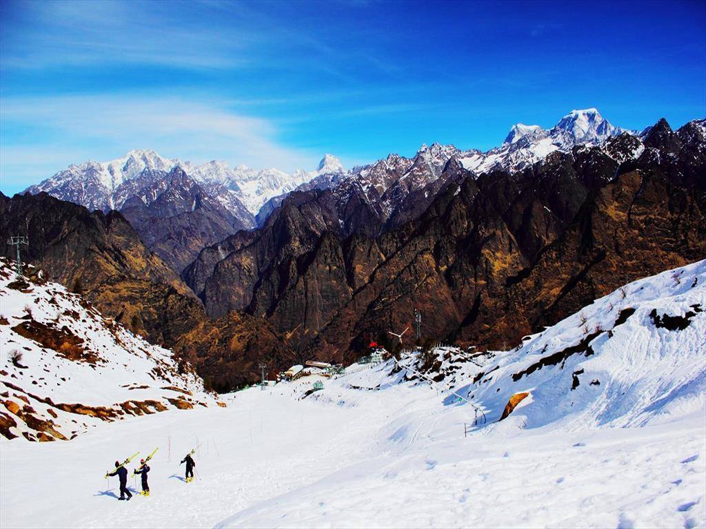 How To Reach Auli: Your Guide To Getting There