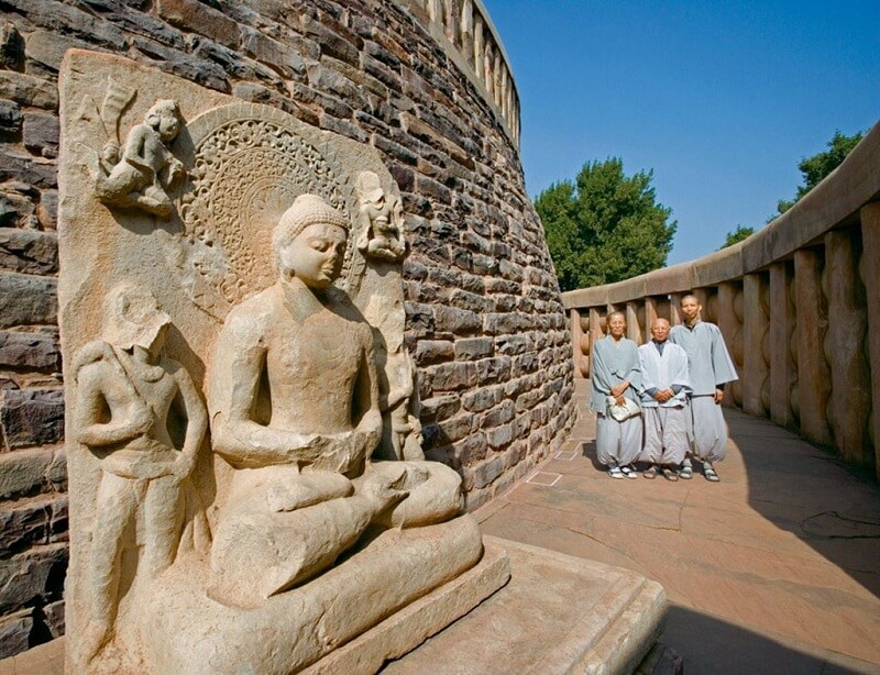 Sanchi Stupa, Bhopal - History, Tickets, Timing, Near By Attraction ...