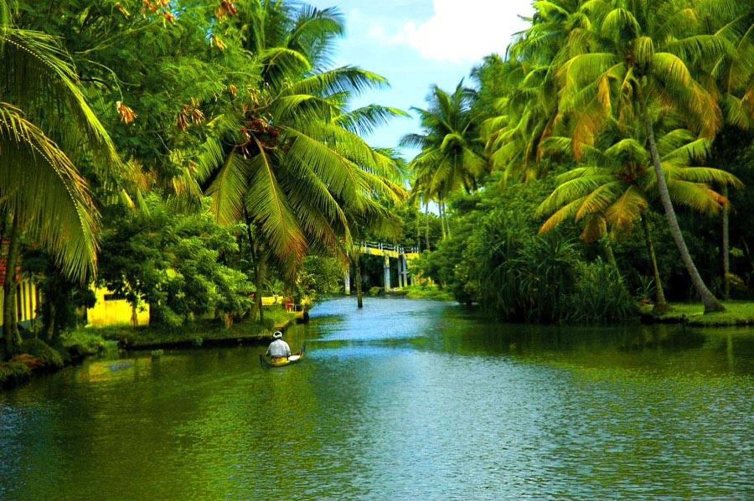 places to visit kerala in march