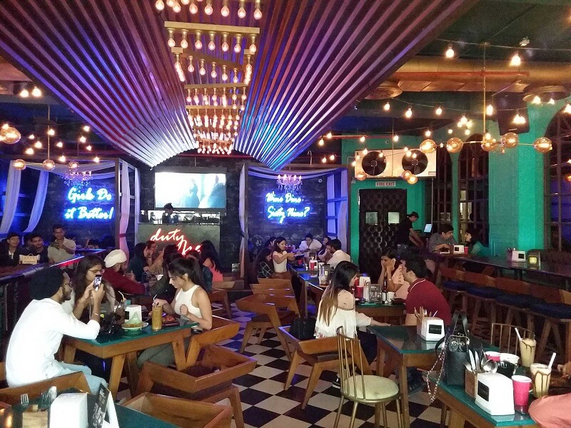 Delhi Nightlife: 20 Best Bars and Clubs in New Delhi - Tusk Travel