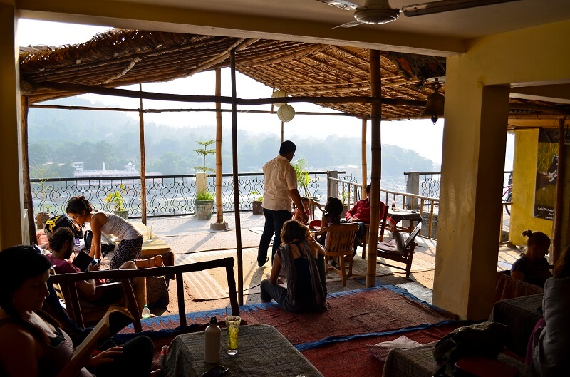 7 Best Cafes And Coffee Shops For Experiencing Rishikesh Tusk Travel