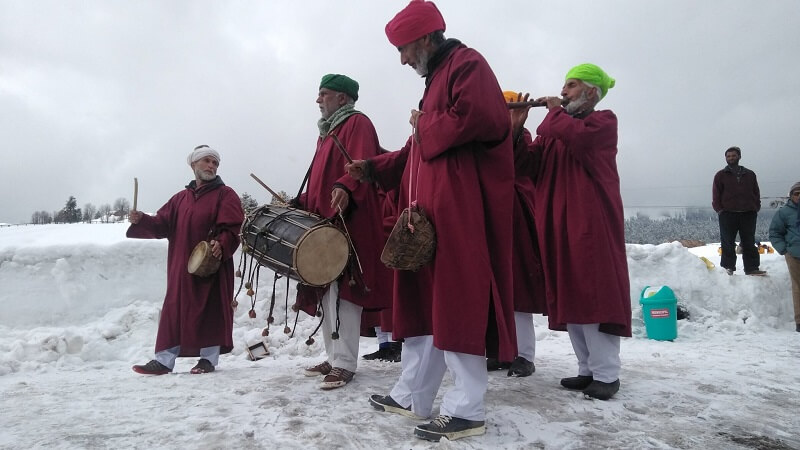 Popular Folk Dances Of Jammu & Kashmir - Tusk Travel Blog