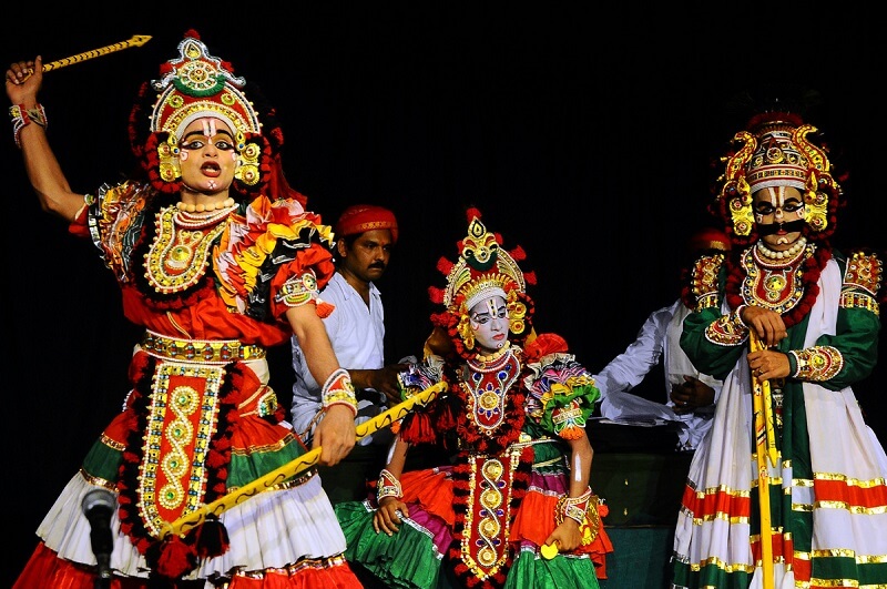 Learn The Traditional Dance Forms Of Karnataka