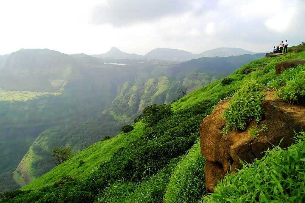 places to visit near tiger point lonavala