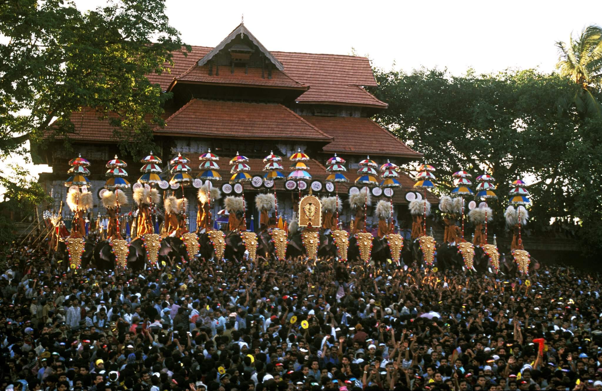 Thrissur Pooram Festival Kerala 2022: Dates, History, Celebrations ...