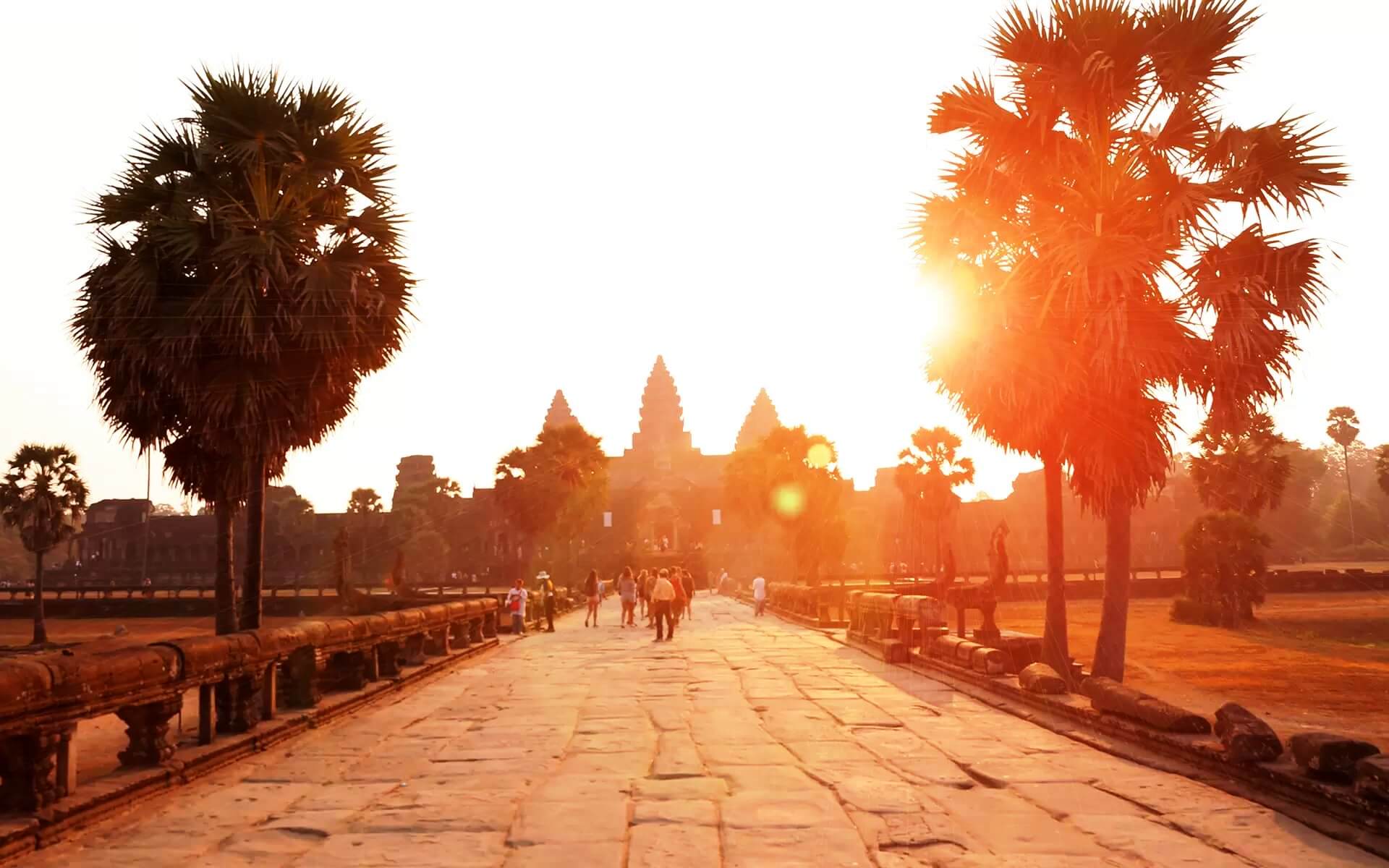 best time travel cambodia