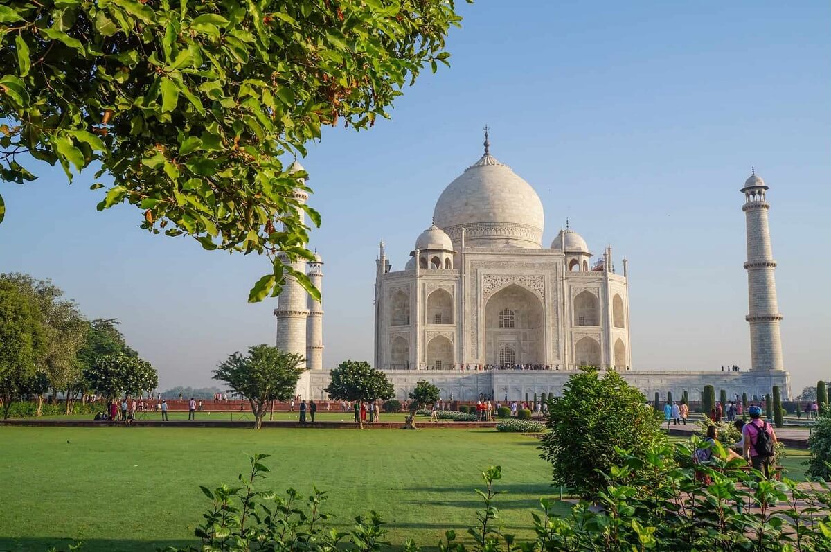 Agra's Hidden Gems: Exploring the Historical Places