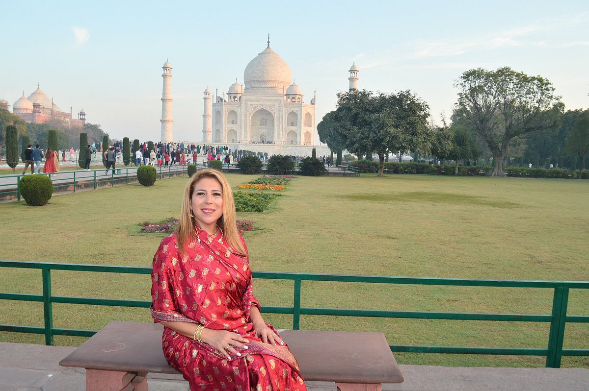 Taj Mahal Tour by Train