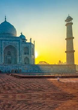 Taj Mahal Tour by Train